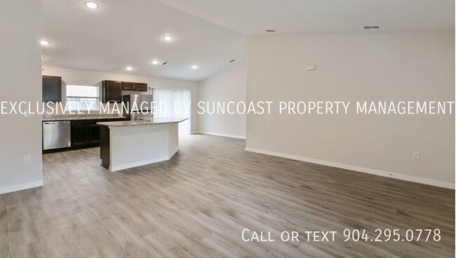 Photo - 6 Pin Oak Dr Apartments