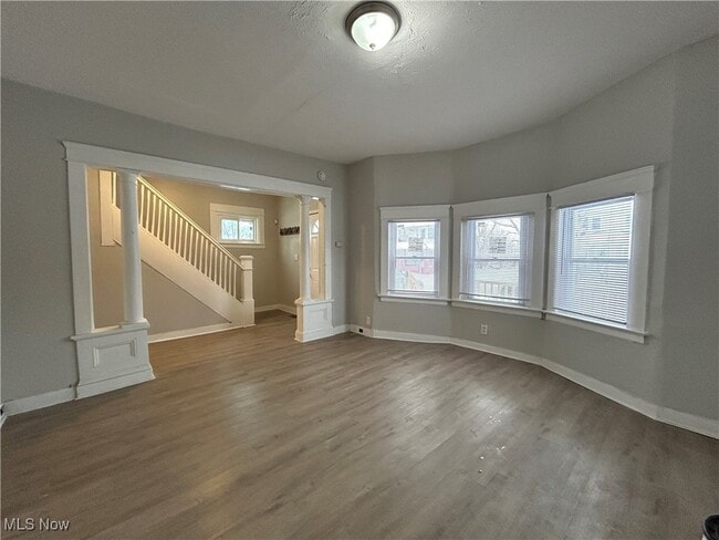 Photo - 10726 Garfield Ave