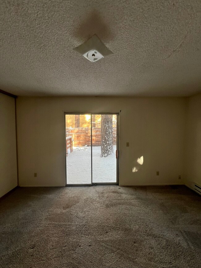 Photo - 1109 Sierra Blvd