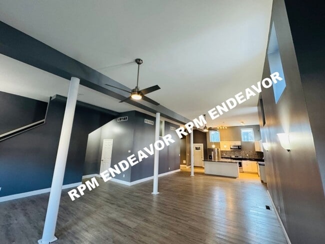 Building Photo - Stunning Tower Grove East 4 Bedroom 3.5 Bath Home