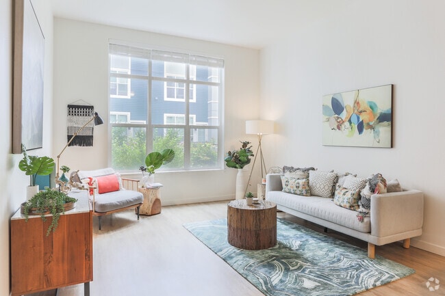 Photo - Attwell off Main