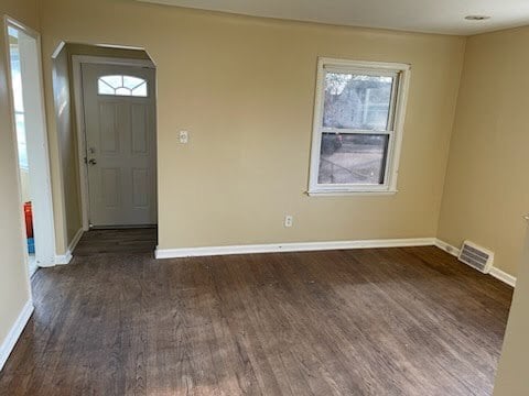 Building Photo - 7551 Chalmers Ave