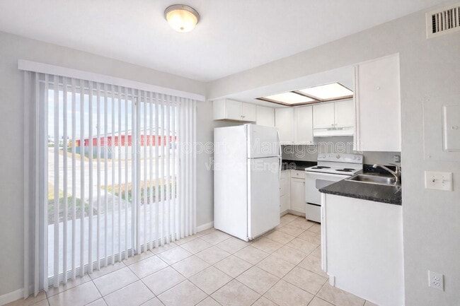 Photo - 4479 Frankie Ct