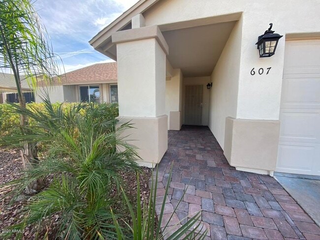 Photo - 607 W Rosemonte Dr