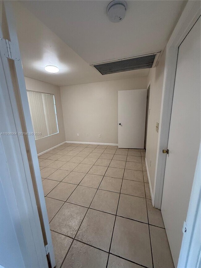 Photo - 15325 SW 106th Terrace Unit 604