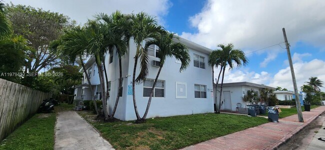 Building Photo - 736 83rd St Unit 1