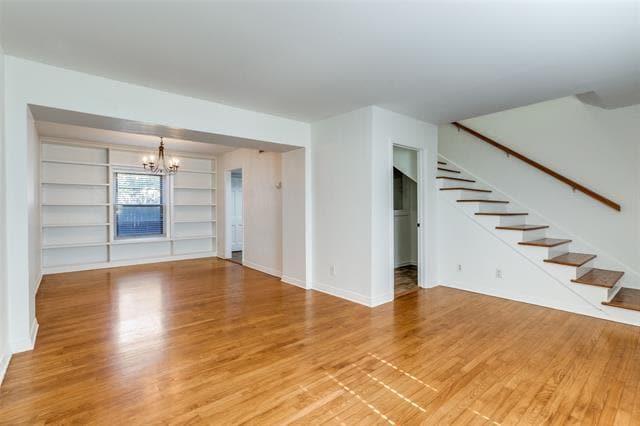 Building Photo - 6421 Bordeaux Ave
