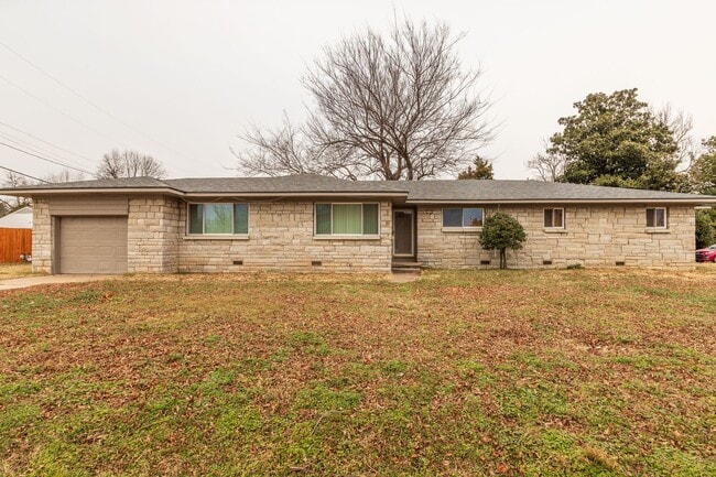 Photo - 2 Bed / 1 Bath in Tulsa!