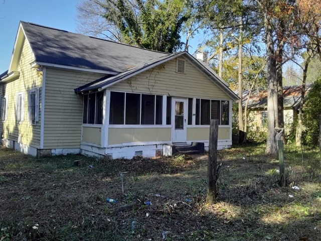 Photo - 204 Weston Road House