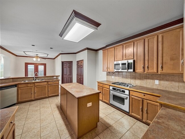 Photo - 9943 Red Cedar Dr