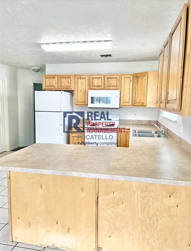 Photo - 4361 Opal Ave Unit B