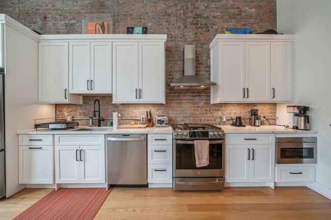 Photo - 520 Palisade Ave Unit 405