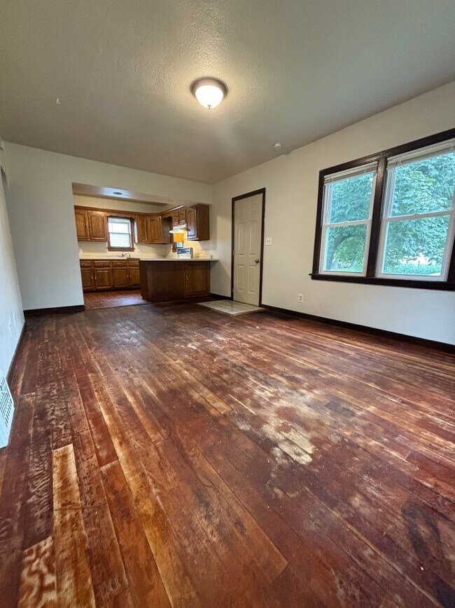 Photo - Charming 2 Bedroom 1 Bath Single Family Ho...