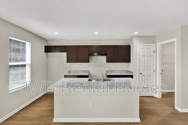Photo - 2350 D St