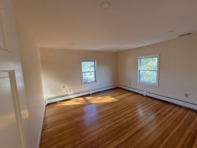 Photo - 40 Lincoln Ave Unit #2