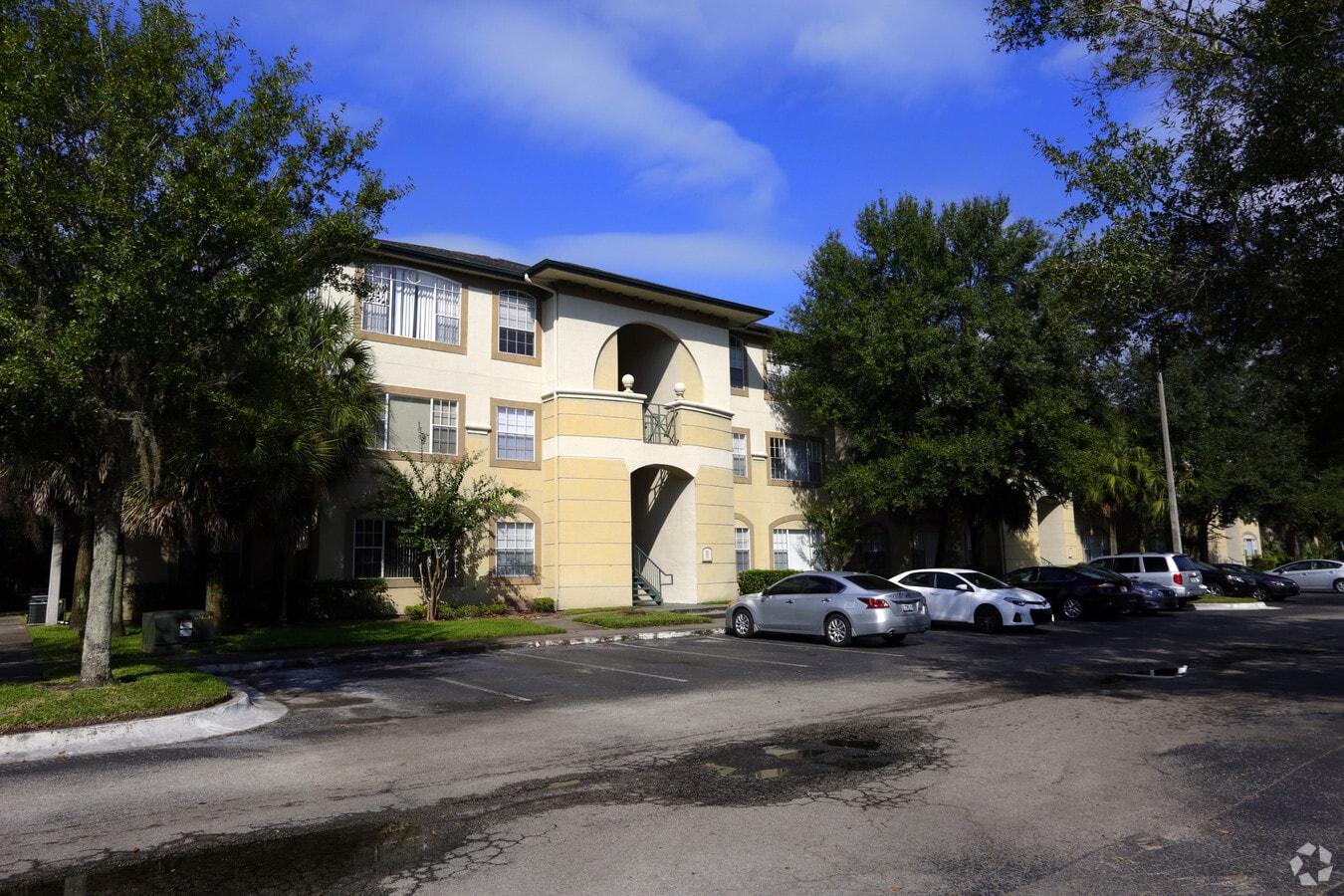 Photo - Jade at Tampa Palms Apartments