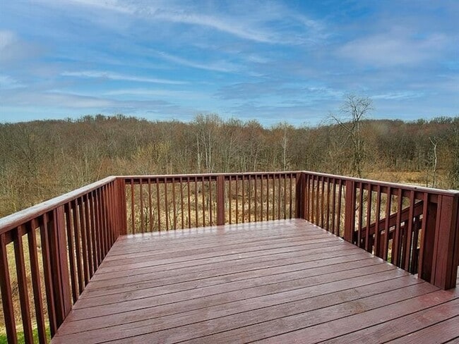 261 Broadstone Dr