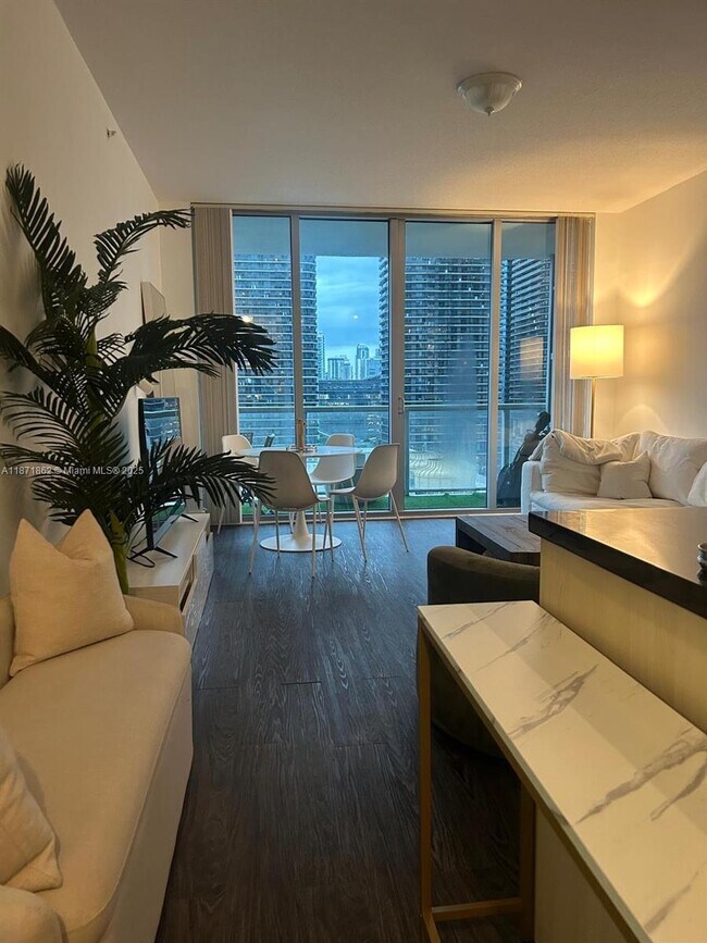 Photo - 1111 SW 1st Ave Unit 2121-N