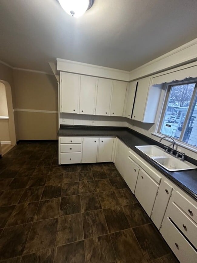 Photo - 80 Rand St Unidad 80 Rand St-DN