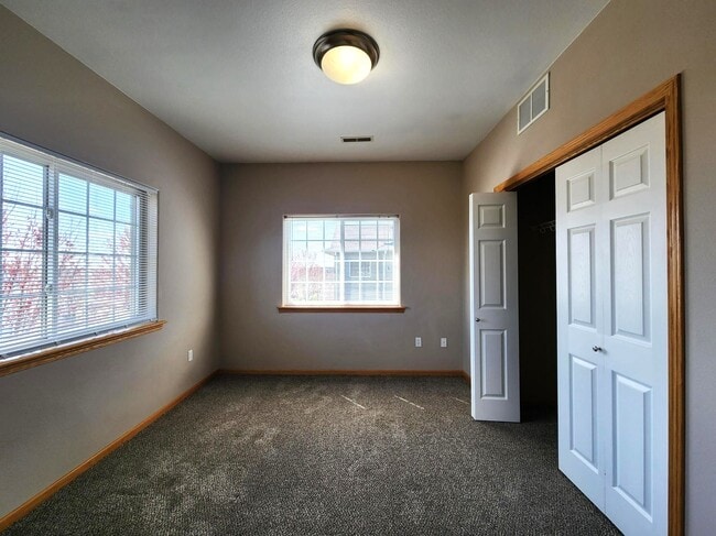 Photo - 2210 W Lake Rd Unidad 302