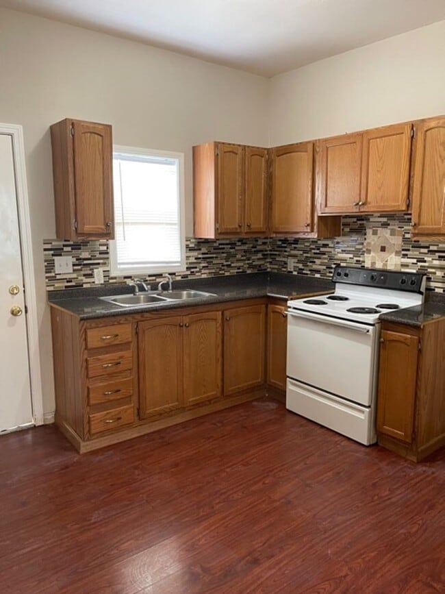 Photo - 2307 Reuter Ave Unidad House