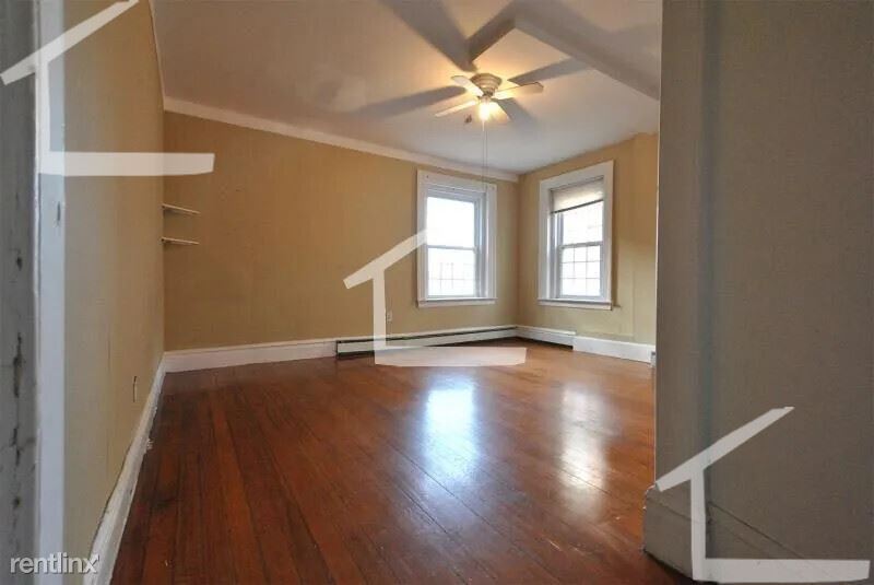 Photo - 3 br, 1 bath Condo - 186 Naples Rd Apt 2J Unit Apt 2J