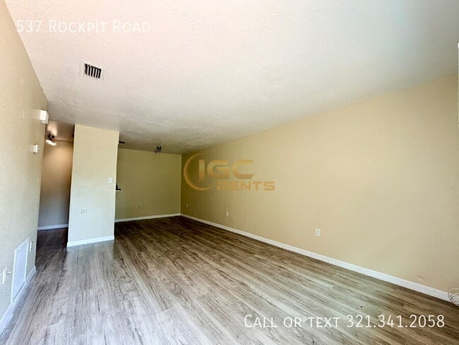 Photo - 537 Rockpit Road-