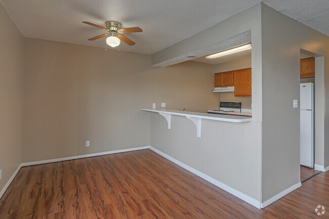 2 BR, 1 BA - Dining Room