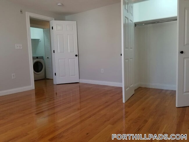 Photo - 16 Notre Dame St Unit 3