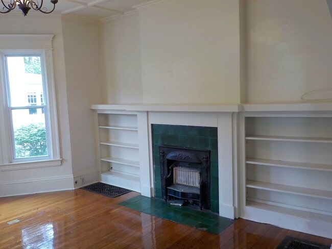 515 Allen St