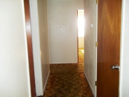 Photo - 303 Margaret Lee St