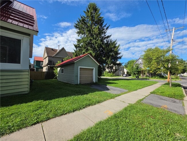 Photo - 138 St Mary St