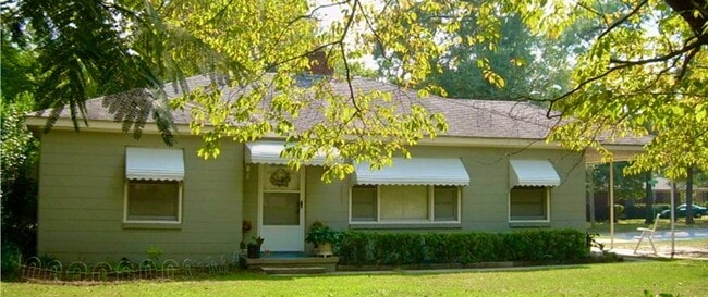 Building Photo - 1312 Colquitt Ave