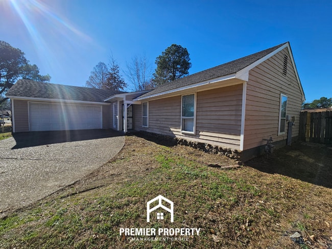 Photo - 3773 Caravel Dr