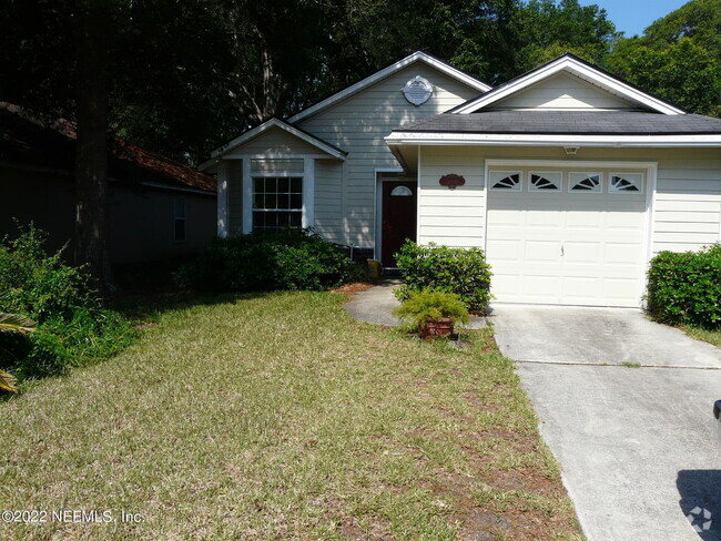 Building Photo - 3006 Caroline Crest Dr E Rental