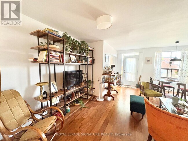 Photo - 740 Eglinton Ave W Unit 103