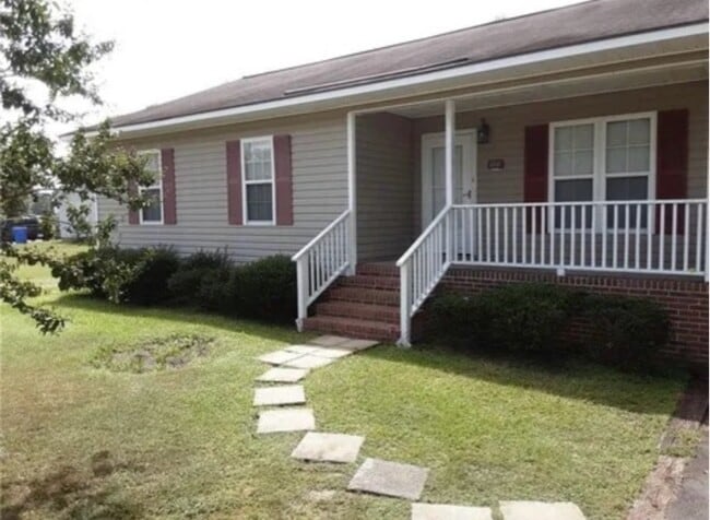 Photo - 808 Old Wilmington Rd
