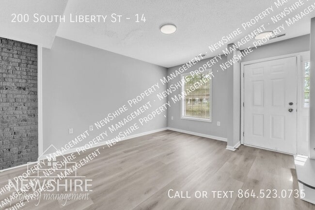 Photo - 200 S Liberty St Unit 14