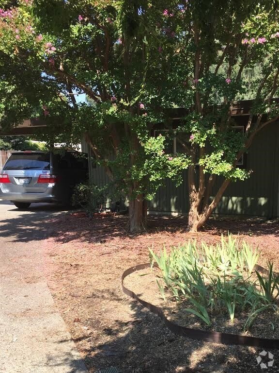 Waterfront Houses for Rent in Carmichael CA