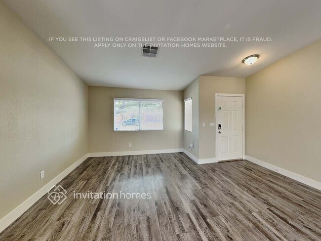 Photo - 531 Trocadero St