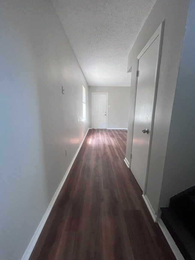 Photo - 2115 Bennett Ave