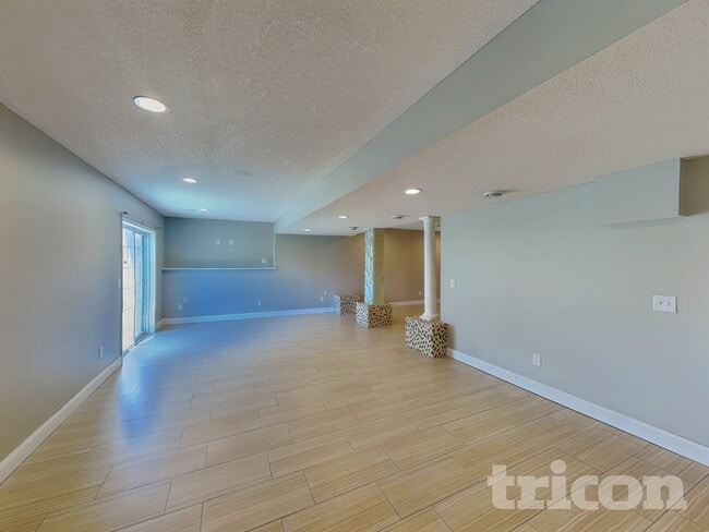 Photo - 4527 Mason Ave NE