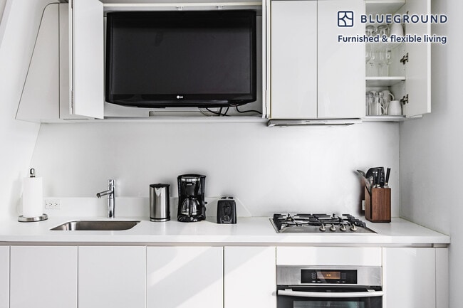 Photo - 123 Washington St Unidad SI FL28-ID1365