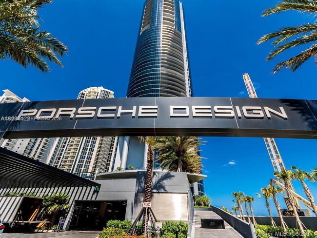 Building Photo - 18555 Collins Ave Unit 4804