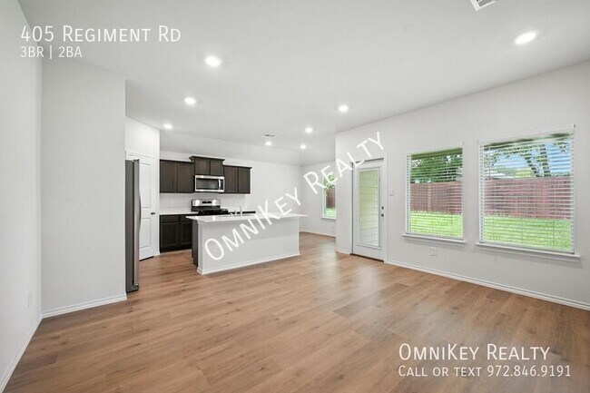 Photo - 405 Regiment Rd Casa