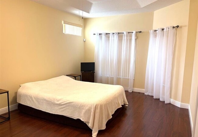 Photo - 4722 NW 119th Ave
