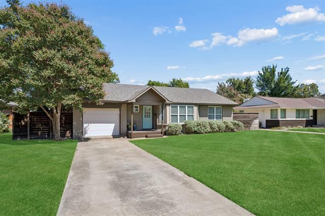 Photo - 8618 Lockhaven Dr