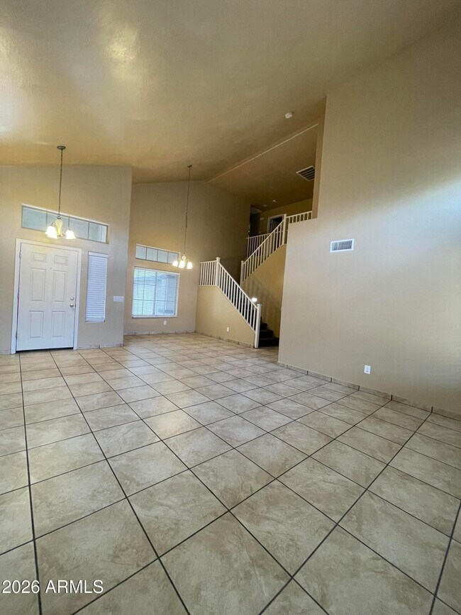 Photo - 1466 Holiday Dr