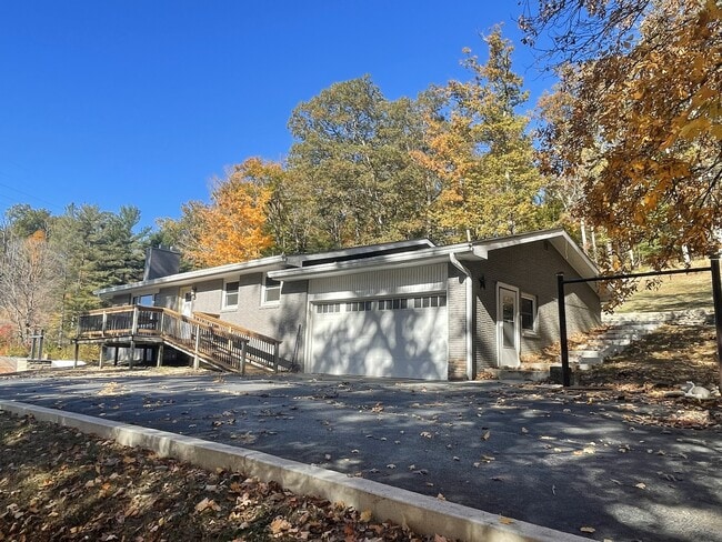 Photo - 13932 W Old Nashville Rd