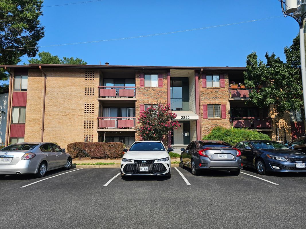 Photo - 2842 Dover Lane, 302